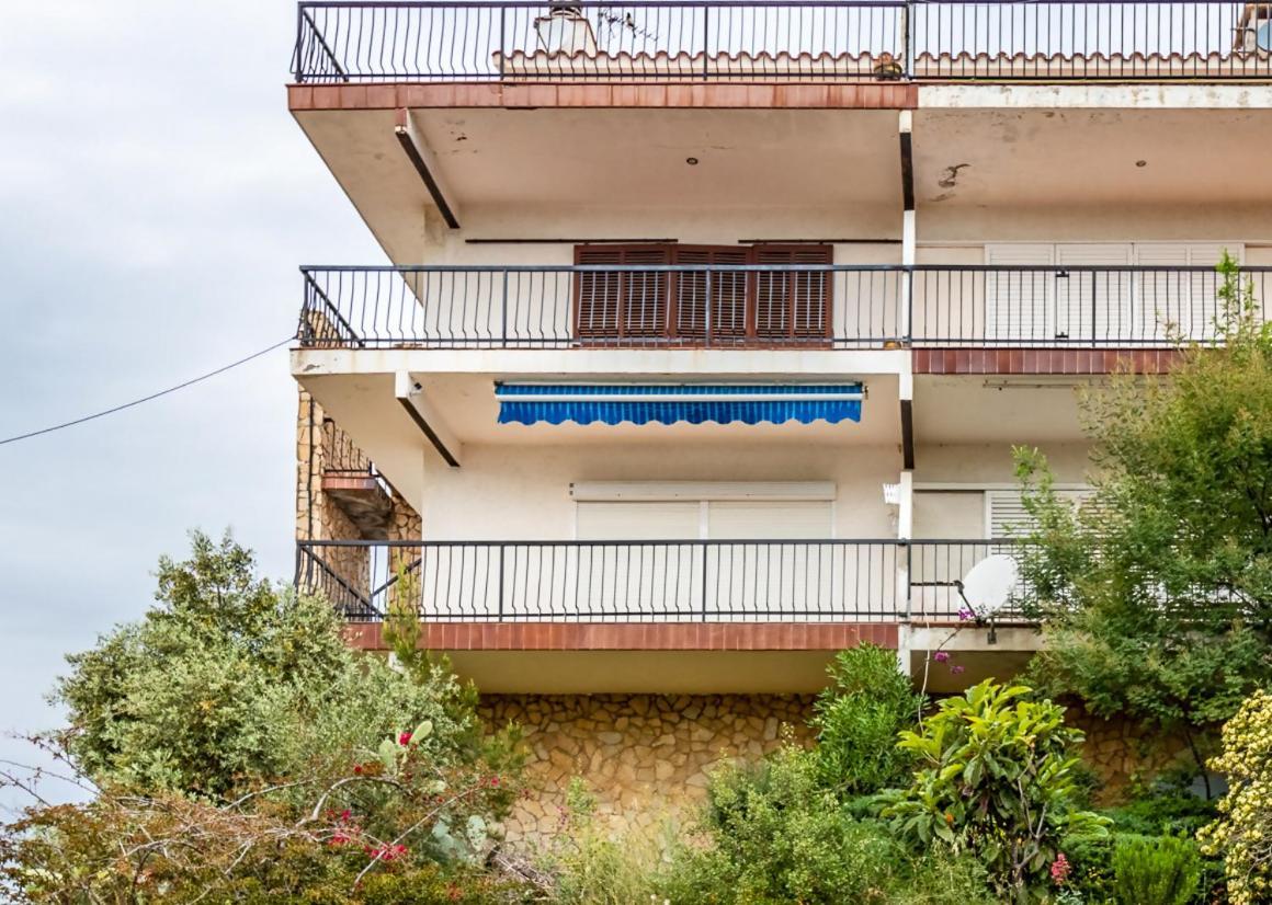 Carboneras 45 Apartamento Con Terraza Girona Exterior foto